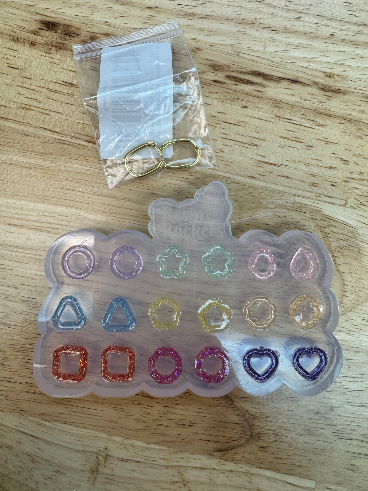 Fun Shapes UV Resin Earring Mold for Rounded Rectangle Link