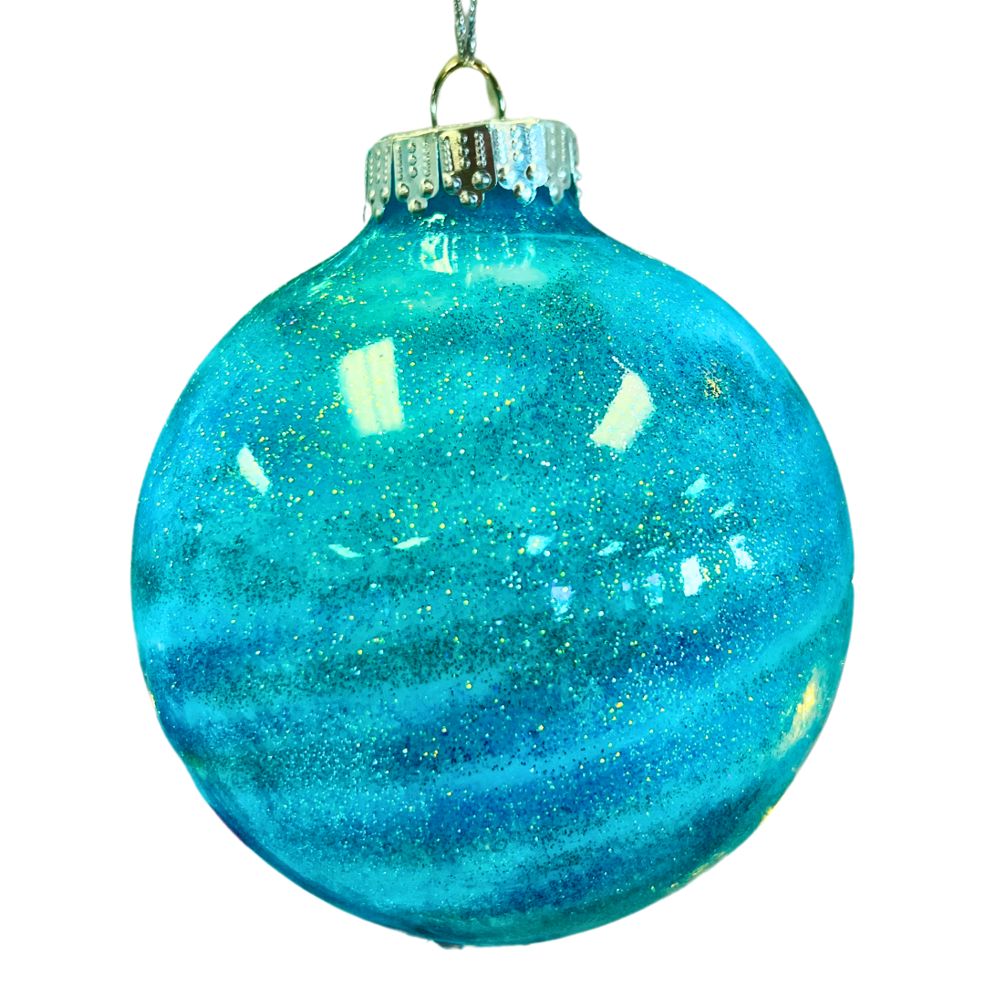 4 Pack of Plastic 4 Inch Ornament Globe Blanks